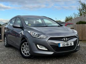 Hyundai i30 Tourer Classic 4DR *1 Owner Irish Car* - Image 4