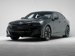 BMW 5-Series 530E M SPORT PRO - Image 3