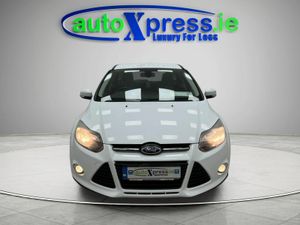 Ford Focus 1.6 Zetec Automatic - Image 3