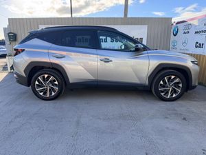 2021 Hyundai Tucson 1.6D  Executive Two tone roof - Image 4