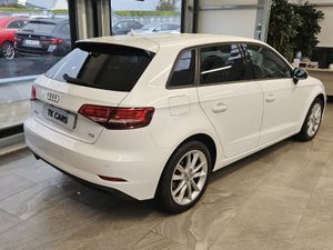 17 AUDI A3 SE TECHNIK SPORTBACK 1.6 DIESEL - Image 4
