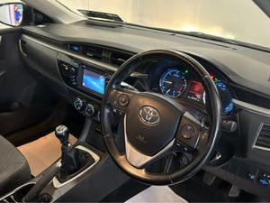 Toyota Corolla 1.4 D-4D LUNA 4DR - Image 2