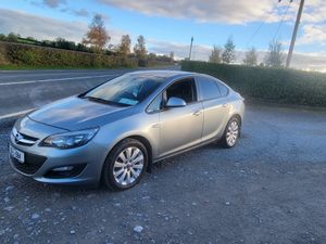 Fantastic value  2015 Astra long NCT +Tax - Image 4