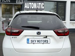 2022 Honda Fit/Jazz  Hybrid,Automatic Low Miles 40 - Image 4