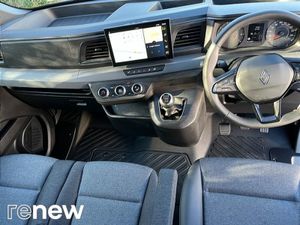 Renault Master Lm35 Advance 2.0 DCI 150 BHP - Image 2