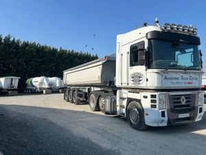 NEW SCHMITZ 8.2m TIPPER - Image 3