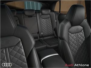 Audi Q8 3.0tfsie 483BHP Quattro Competition Tip-t - Image 4