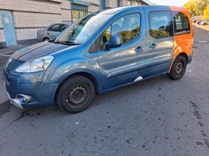 PEUGEOT PARTNER / 2011 / 1.6 DIESEL / WAV / MANUAL - Image 2