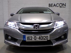 **ONLY 27000 MILES**HONDA GRACE HYBRID S-TYPE**FAN - Image 4