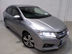 **ONLY 27000 MILES**HONDA GRACE HYBRID S-TYPE**FAN - Image 2