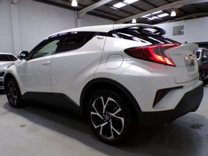 2018*6,000 MILES*HYBRID SPORT TOYOTA C-HR SELF CHA - Image 4