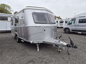 Eriba Touring 542 Caravan - Image 4