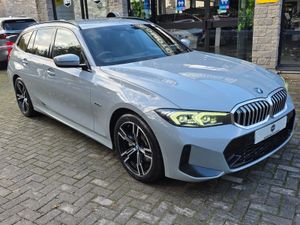 2022 BMW 330E M-SPORT TOURING FACE LIFT - Image 4