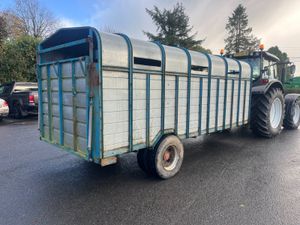 16ft Livestock Trailer - Image 2