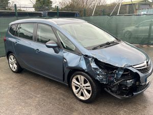 *142 Opel Zafira 7 Seater - Image 4