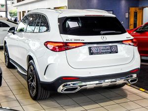 Mercedes-Benz GLC 300de AMG 4Matic 328bhp PHEV - Image 3