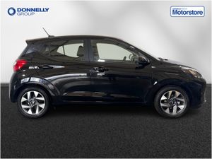 Hyundai i10 Hatchback Advance - Image 3