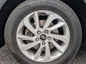 Hyundai Tucson 2018 Premium - Image 3