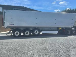 SCHMITZ 10.5 BULK TIPPING TRAILER - Image 2