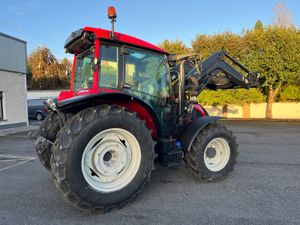 Valtra A95 - Farmers Loader Tractor - Image 3