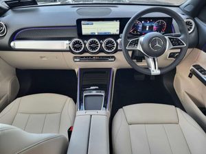 Mercedes-Benz GLB- Class Glb200d Progressive Line - Image 4
