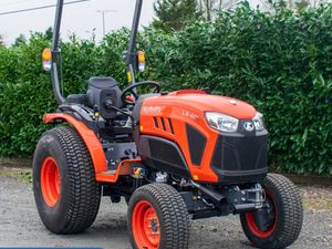New Kubota LX Compact Tractor 0% - Image 3