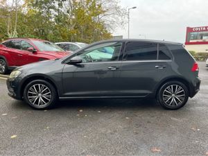 Volkswagen Golf 1.2 PETROL ALLSTAR AUTO **CLASS SP - Image 4