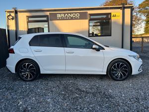 Volkswagen Golf 2.0 TDI 115HP DSG 5DR - Image 4