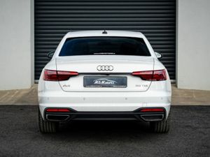 Audi A4 2.0 TDI *BLACK ED STY* - Image 3