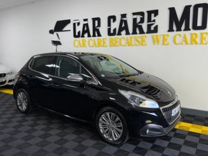 Peugeot 208 2017 208 Automatic Ony 41000Km - Image 2