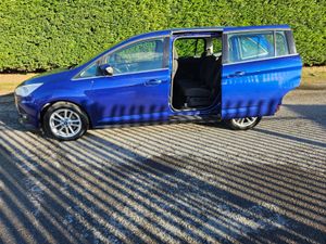Ford Grand C-Max 2016 1.5 TDCI ZETEC 7 SEATS - Image 4