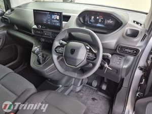 Peugeot Partner PRO Plus 1.5 HDI 100BHP Stunning - Image 2