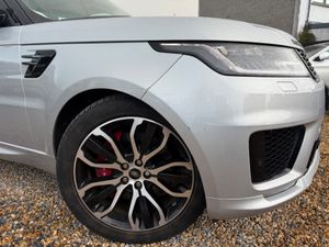 🇮🇪 Range Rover 2.0 HSE 100%☘️ (SUPER LOW MILE - Image 4
