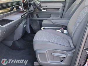 Volkswagen ID. Buzz 7 Seater ID Buzz Life Stunnin - Image 4