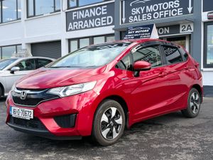 2016 Honda Jazz/Fit 1.5 Petrol Hybrid,Automatic - Image 3