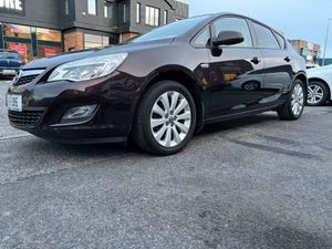 2013 Opel Astra 1.4 Petrol 100PS - Image 3