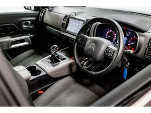 Citroen C5 Aircross Touch 1.5 Diesel 130HP - Image 2