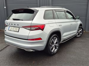 Skoda Kodiaq SPORTLINE AUTO 7 SEAT - Image 4