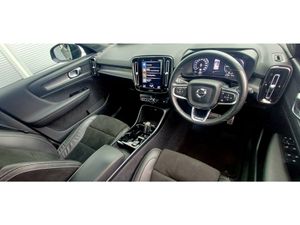 Volvo XC40 1.5 T4 R -DESIGN RECHARGE - Image 4