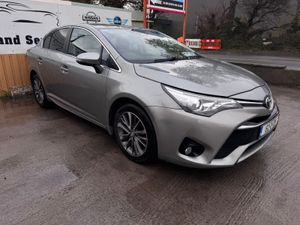 152 Toyota Avensis 1.6D SOL Warranty - Image 3