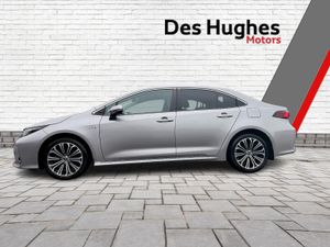 Toyota Corolla 2020 Luna-Sport Saloon Hybrid - Image 3