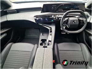 Peugeot 3008 ** DIRECTORS CAR ** 210BHP ALLURE ** - Image 2