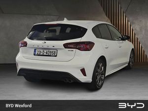 Ford Focus 1.0T EcoBoost Hybrid 125PS ST-Line Auto - Image 4