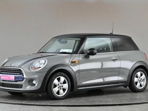 Mini Cooper 1.5 D 6SPD **BITONE ROOF** - Image 4