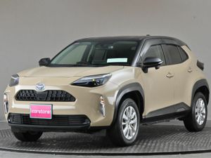 Toyota Yaris Cross 1.5 HYBRID **BI-TONE ROOF**9"AN - Image 3