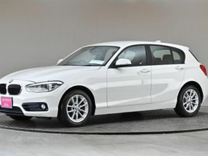 BMW 1-Series 118i AUTO **REVERSE CAM**REAR PARKING - Image 4