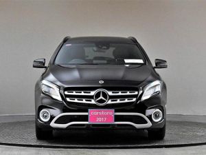Mercedes-Benz GLA GLA 180 **POWERED TAILGATE**HALF - Image 2