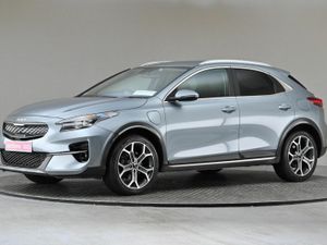 Kia XCeed 1.6 GDI Plug-in Hybrid**ALLOYS**REVERSE - Image 4
