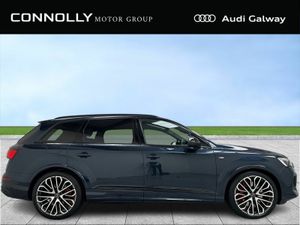 Audi Q7 S-LINE TFSIE QUATTRO 381BHP AUTO BLACK PAC - Image 4