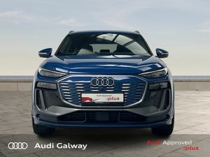 Audi Q6 e-tron €643 p/m - S LINE PERFORM 225kw - Image 3